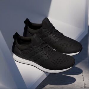 Ultraboost 1.0 Shoes Sizes: 7M/8W 
Unisex Core Black / Core Black / Beam Green